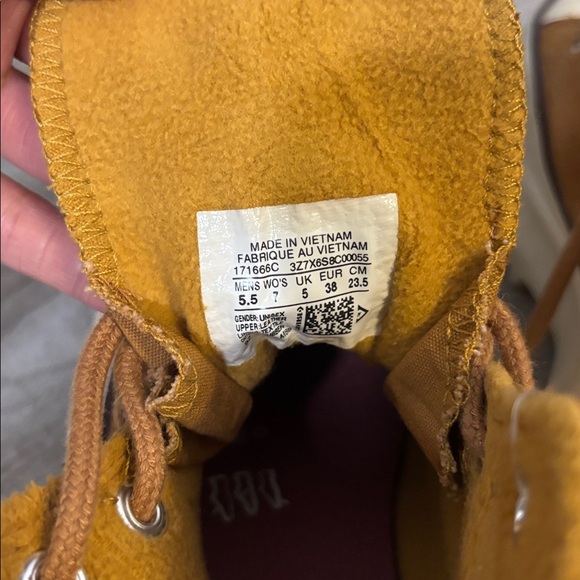 Converse Tan Platform Sneakers - Picture 4 of 4